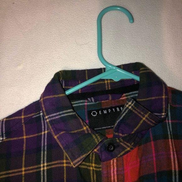 Different pattern button up shirt - Picture 2 of 3